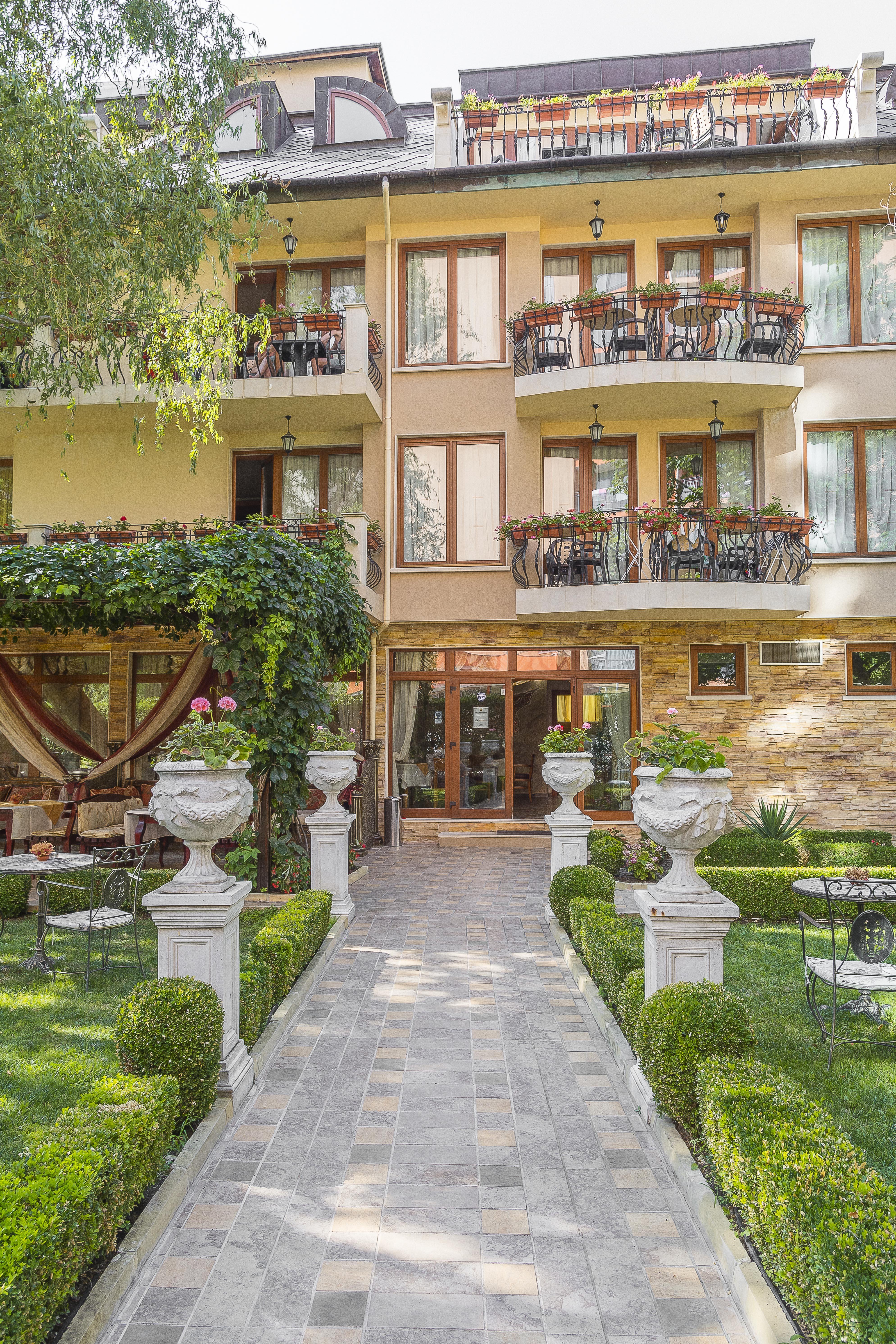 Family Hotel Gold Pearl (Adults Only) Sunny Beach Exterior photo