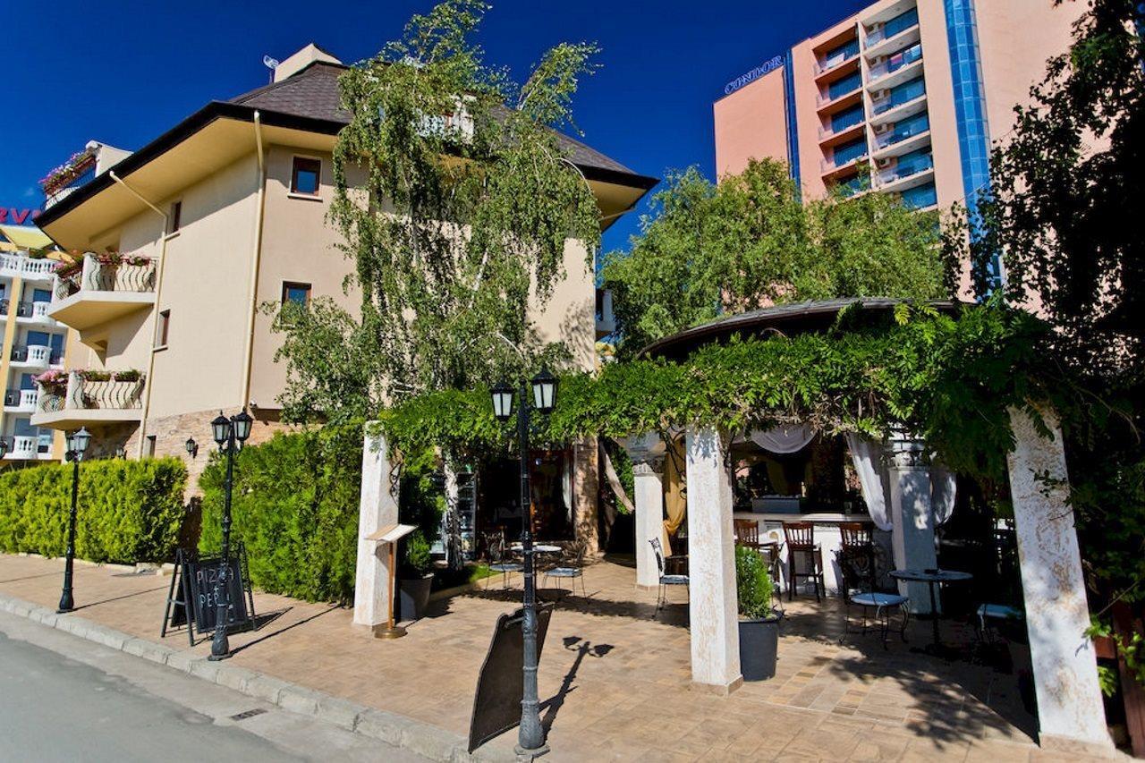 Family Hotel Gold Pearl (Adults Only) Sunny Beach Exterior photo