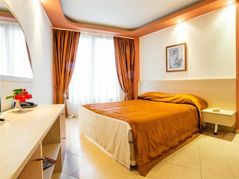 Family Hotel Gold Pearl (Adults Only) Sunny Beach Exterior photo